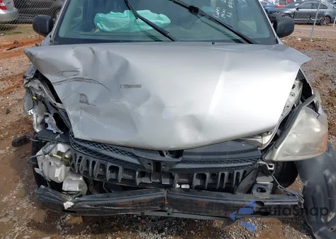 2005 Toyota Sienna Le из США, поврежденный, VIN 5TDZA23C15S236649